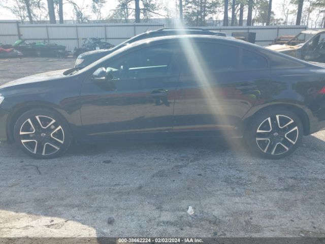 YV126MFL8H2434399 Volvo S60 T5 Dynamic