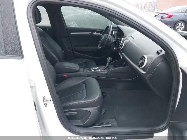 Audi A3 1.8t Premium 2016 WAUA7GFF8G1071985 Image 5