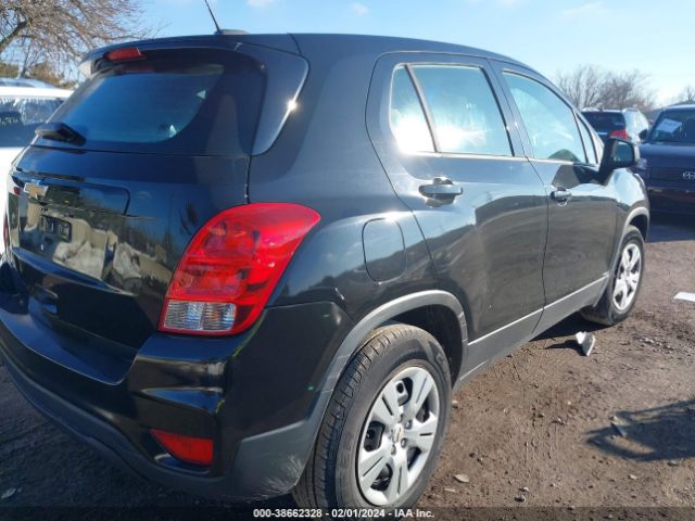 3GNCJKSB3JL334491 Chevrolet TRAX LS