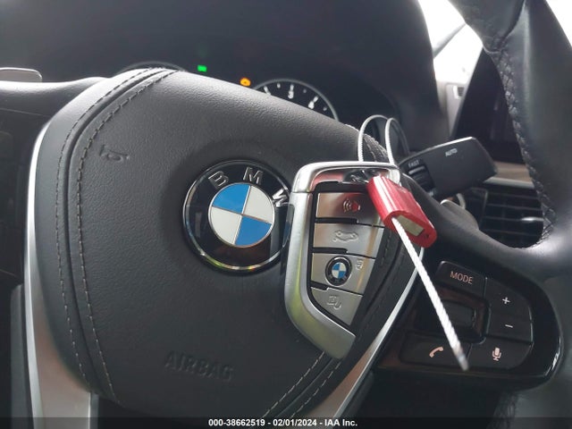 BMW 530I 2019 WBAJA5C53KWW09926 Image 11