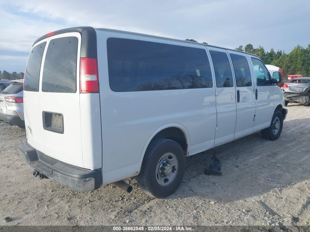 Chevrolet Express 3500 Lt 2015 1GAZG1FG0F1222868 Image 4