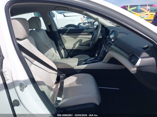 Honda ACCORD LX 2018 1HGCV1F12JA180793 Image 5