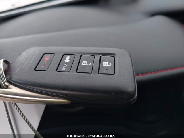 2017 LEXUS IS 200T VIN: JTHBA1D26H5040944