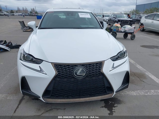 2017 LEXUS IS 200T VIN: JTHBA1D26H5040944