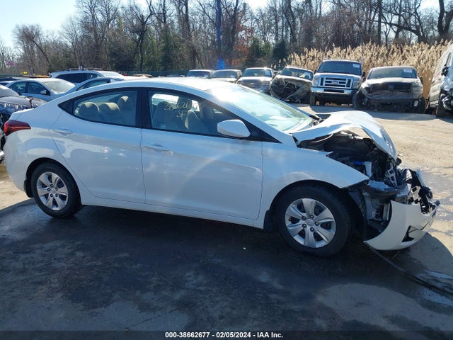 Hyundai ELANTRA SE 2016 5NPDH4AE2GH715158 Image 14