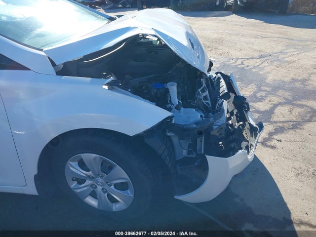 Hyundai ELANTRA SE 2016 5NPDH4AE2GH715158 Image 18