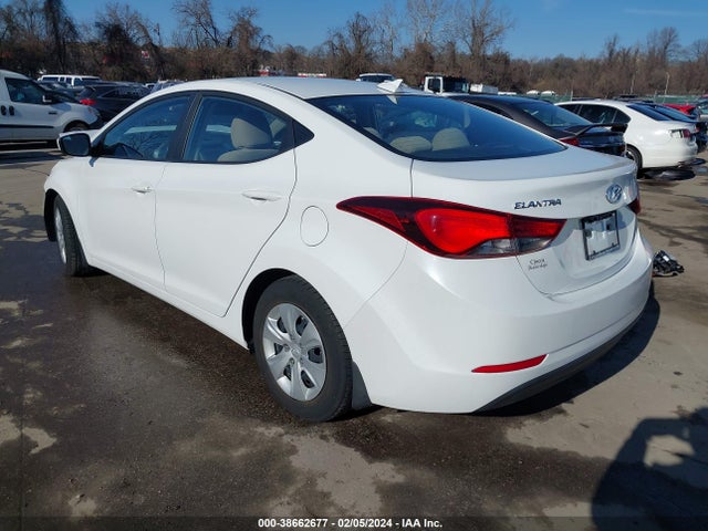 Hyundai ELANTRA SE 2016 5NPDH4AE2GH715158 Image 3
