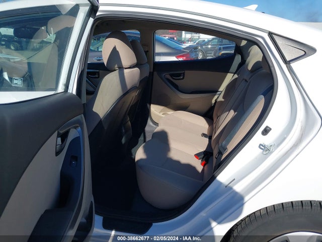 Hyundai ELANTRA SE 2016 5NPDH4AE2GH715158 Image 8