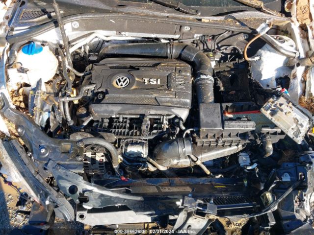 1VWAT7A38FC086269 Volkswagen PASSAT S