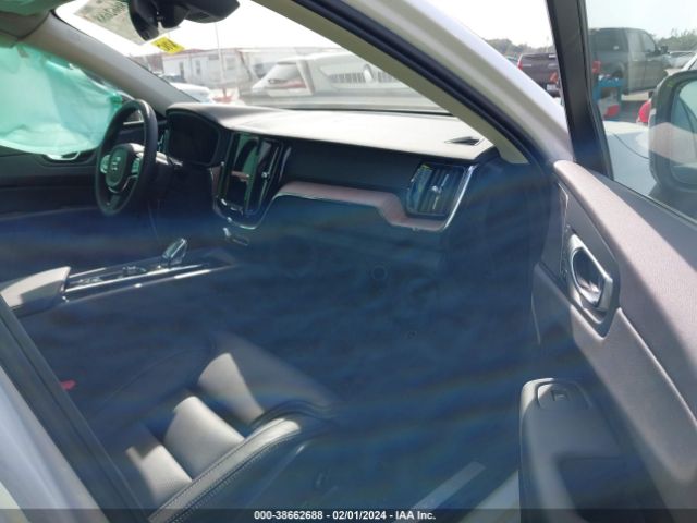 2024 VOLVO XC60 YV4L12RM4R1820288 Photo 4