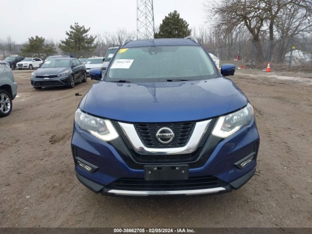 5N1AT2MV1JC731383 Nissan Rogue Sl