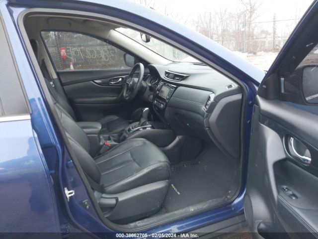 5N1AT2MV1JC731383 Nissan Rogue Sl