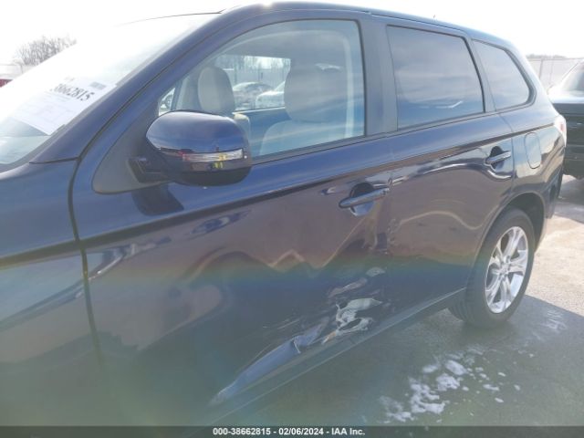 JA4AD3A36EZ012962 Mitsubishi Outlander Se