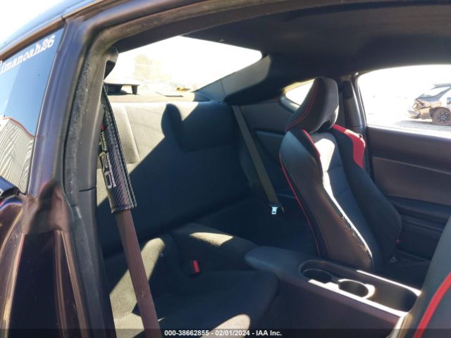 JF1ZNAA19F8708074 Scion FR-S