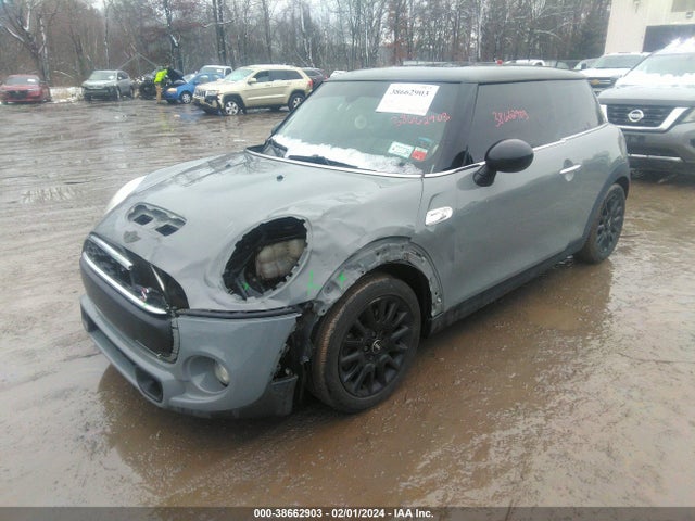 2015 MINI HARDTOP WMWXP7C5XFT740556 Photo 1