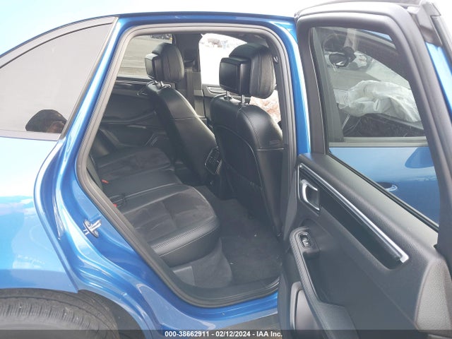 2018 PORSCHE MACAN WP1AA2A58JLB01308 Photo 7