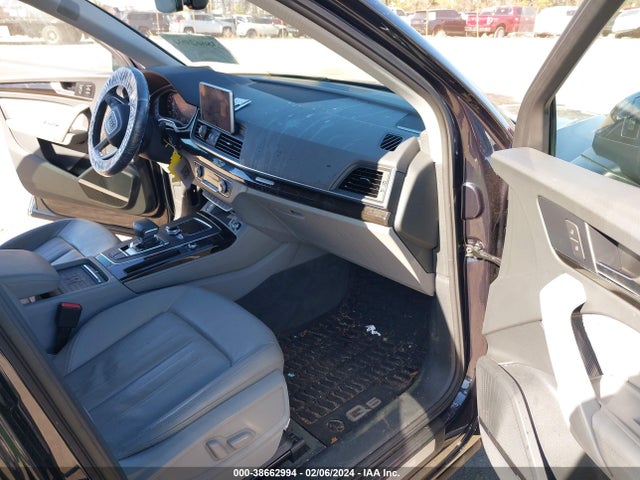 WA1BNAFY4K2117238 Audi Q5 45 Premium