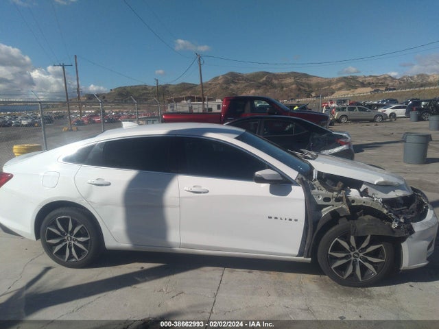 Chevrolet MALIBU LT 2018 1G1ZD5ST7JF281026 Image 14