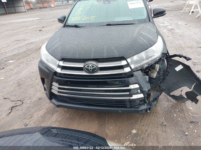 2018 TOYOTA HIGHLANDER LIMITED VIN: 5TDDZRFH1JS908755