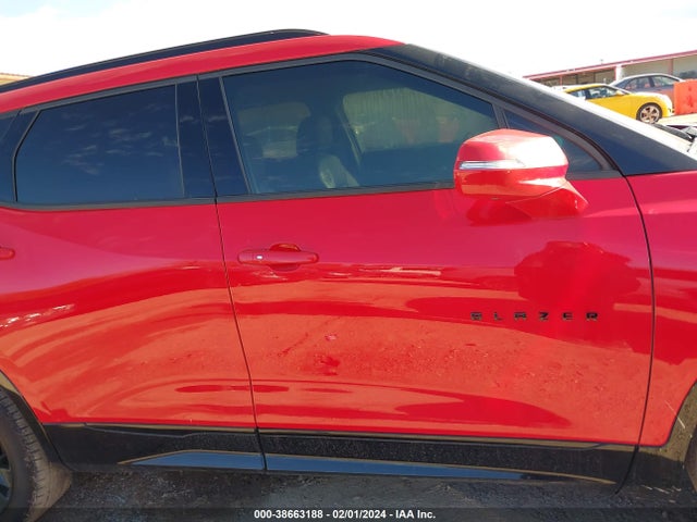 Chevrolet BLAZER RS 2019 3GNKBERS8KS685386 Image 13