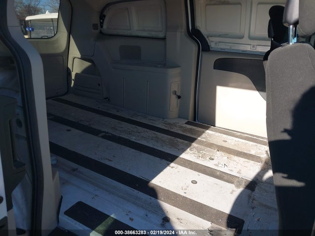 RAM Cargo Tradesman 2015 2C4JRGAG0FR576426 Image 8