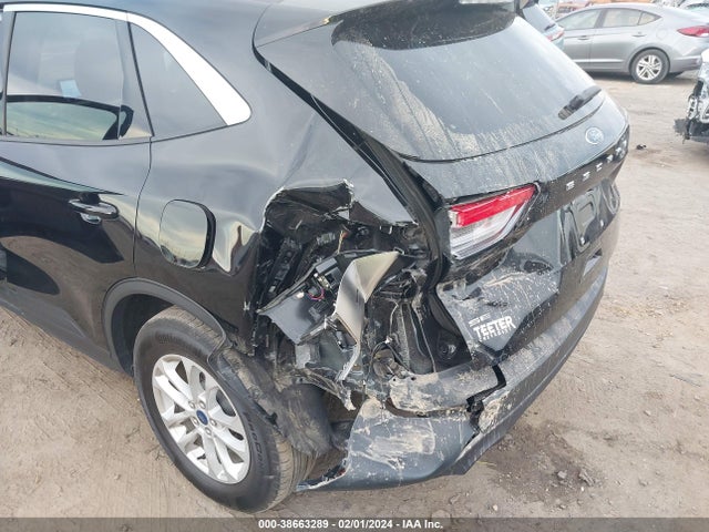 Ford ESCAPE SE 2022 1FMCU9G61NUA65399 Image 6