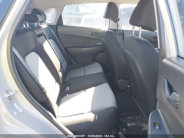 KM8K2CAB0NU888958 Hyundai Kona Se