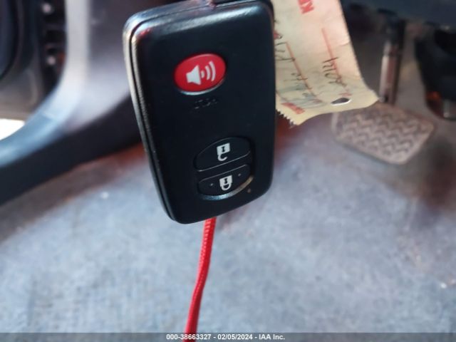 JTDKN3DU0E1787557 Toyota Prius Three