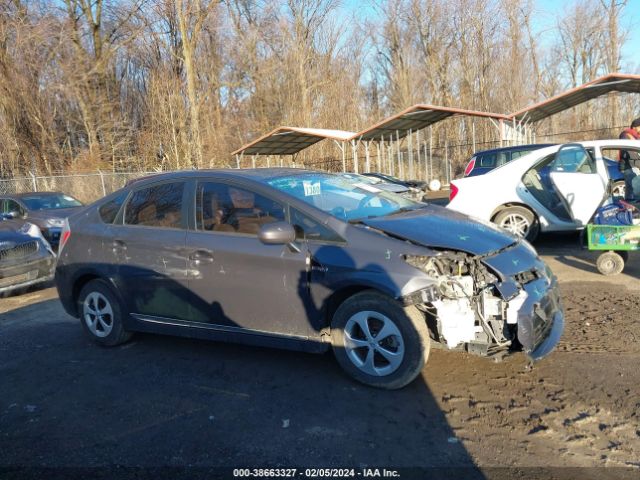 JTDKN3DU0E1787557 Toyota Prius Three