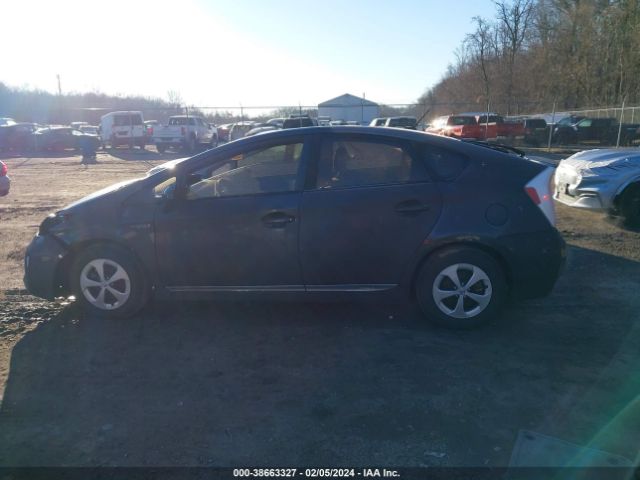 JTDKN3DU0E1787557 Toyota Prius Three
