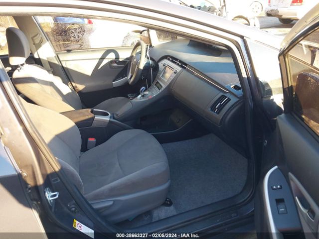 JTDKN3DU0E1787557 Toyota Prius Three