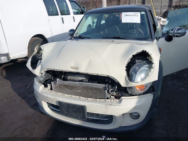 2012 MINI COOPER WMWSU3C5XCT263554 Photo 9