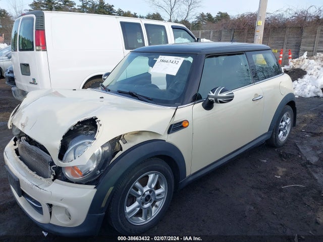 2012 MINI COOPER WMWSU3C5XCT263554 Photo 1