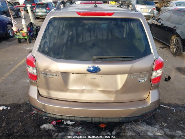 Subaru Forester 2.5i Premium 2015 JF2SJADC8FH517896 Image 17