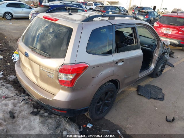 Subaru Forester 2.5i Premium 2015 JF2SJADC8FH517896 Image 4