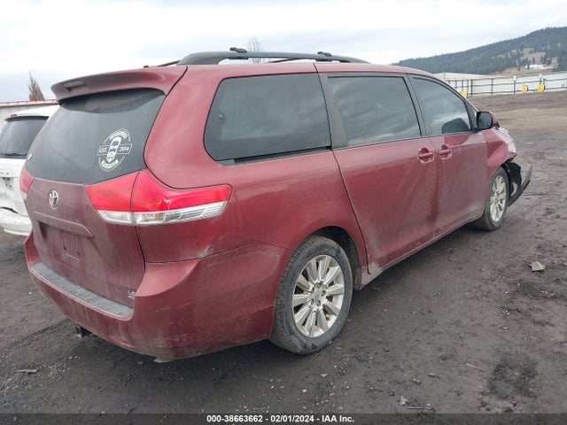2012 TOYOTA SIENNA LE 7 PASSENGER VIN: 5TDJK3DC1CS043199