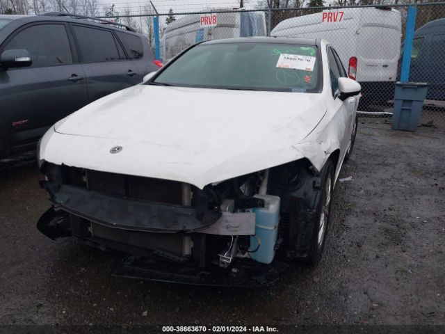 WDD3G4FB2KW019714 Mercedes-Benz A 220 4matic