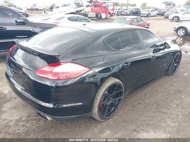 2010 PORSCHE PANAMERA WP0AC2A74AL091213 Photo 3