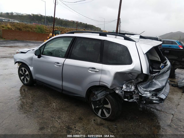 2017 SUBARU FORESTER 2.5I PREMIUM VIN: JF2SJAGCXHH583297