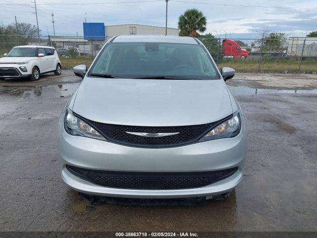 2C4RC1CG0PR595977 Chrysler Voyager Lx