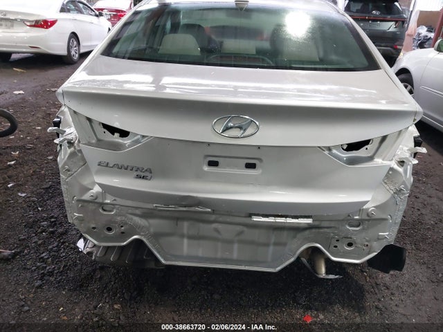 Hyundai ELANTRA SE 2017 5NPD74LF7HH105914 Image 6
