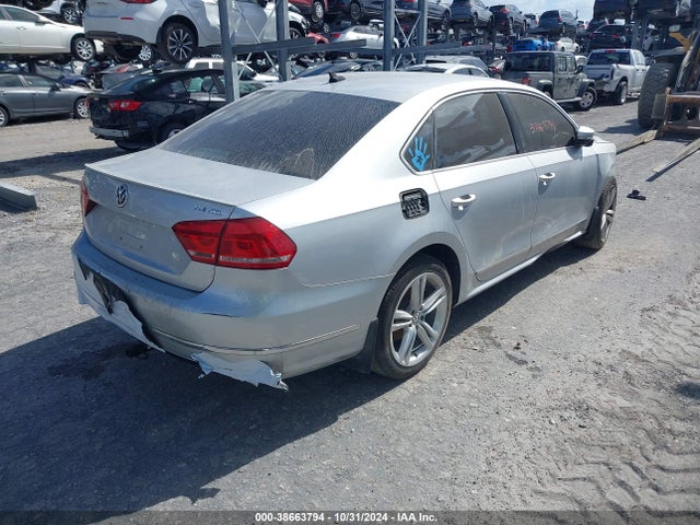 1VWCN7A39EC010318 Volkswagen Passat 2.0l Tdi Sel Premium