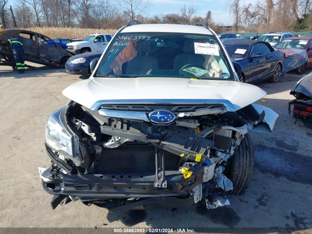 2018 SUBARU FORESTER 2.5I VIN: JF2SJABC0JH401071
