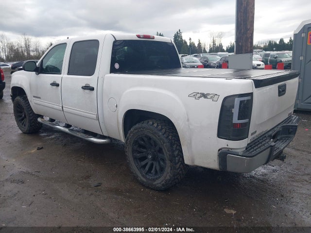 2011 GMC SIERRA 1500 SLE VIN: 3GTP2VE30BG242178