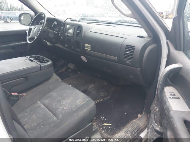 2011 GMC SIERRA 1500 SLE VIN: 3GTP2VE30BG242178