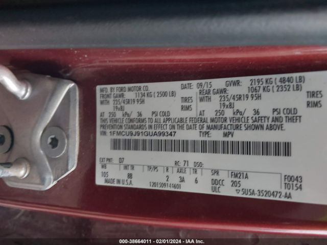 1FMCU9J91GUA99347 Ford Escape Titanium