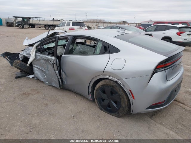 Toyota Prius Le 2023 JTDACAAU7P3010018 Image 3