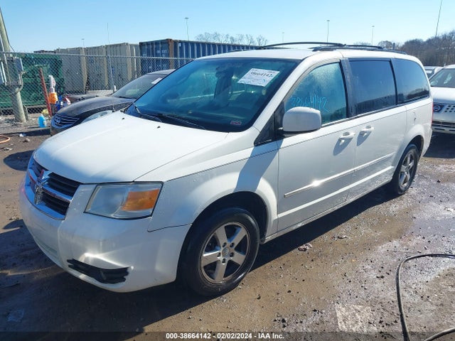 2010 DODGE GRAND CARAVAN SXT VIN: 2D4RN5D12AR256482