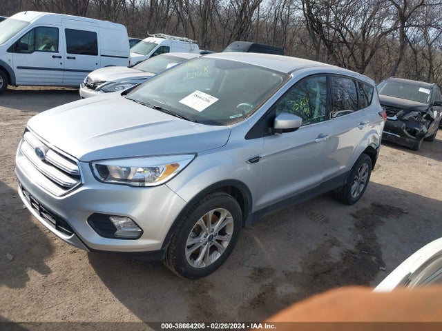 Ford ESCAPE SE 2019 1FMCU9GD3KUA69299 Image 2