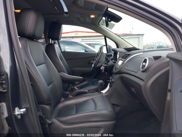Chevrolet TRAX LTZ 2016 3GNCJMSB8GL240062 Image 5